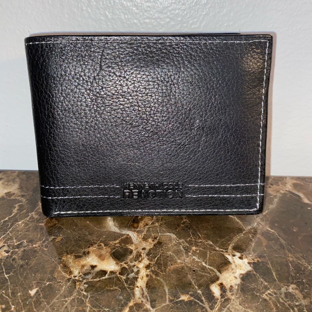 Kenneth Cole Wallet